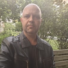 Адриан, 44, Урень