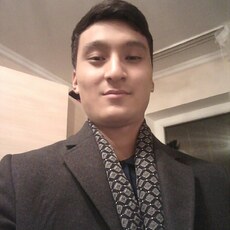 Денис, 28, Макеевка