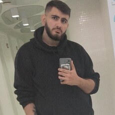 Олеж, 24, Усть-Кут