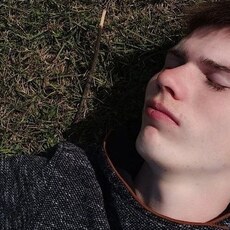 Петя, 21, Новосиль