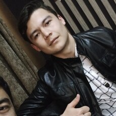 Тим, 25, Санкт-Петербург