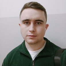 Дима, 20, Александровск (ЛНР)