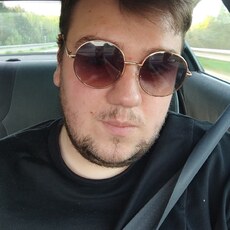 Нестор, 27, Херсон
