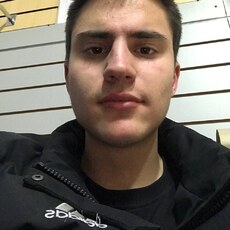 Радомир, 24, Коломна