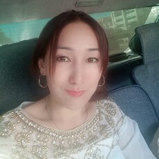 Лара, 40, Новосиль