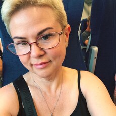 Лена, 51, Богучар