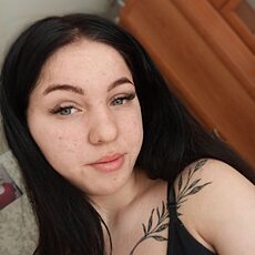 Виктория, 24, Родники