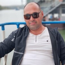 Веня, 41, Петровское