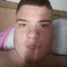 Роман, 21, Зугрэс