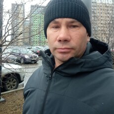 Толя, 43, Приволье