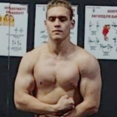 Анатолий, 21, Салехард
