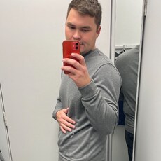 Даня, 24, Петухово
