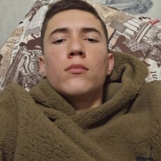 Ратмир, 20, Белая Калитва