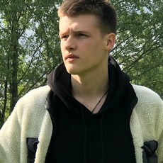 Владлен, 21, Покачи