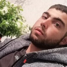 Оскар, 29, Ханты-Мансийск