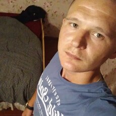 Геннадий, 27, Шуя
