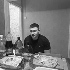 Тёма, 26, Котельниково