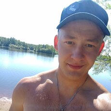 Родион, 27, Золотое
