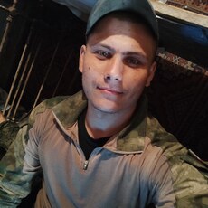 Тарас, 24, Кыштым