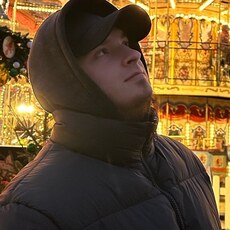 Владимир, 24, Опочка