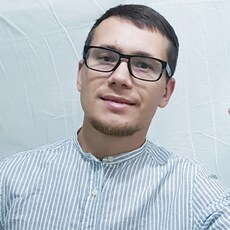Артур, 31, Новоржев