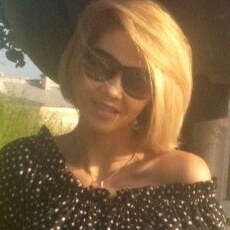Наташа, 37, Кировск (Ленинградская область)
