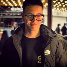 Давид, 19, Екатеринбург