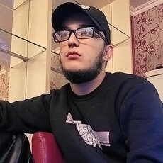 Валера, 26, Алатырь