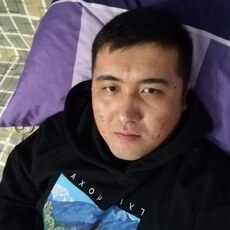 Олеж, 32, Киренск