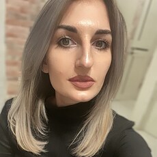 Полина, 26, Грязи