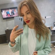 Валерия, 30, Дзержинск (ДНР)