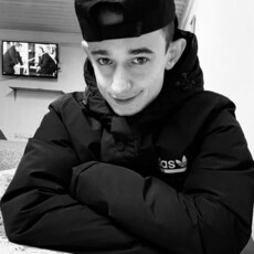 Афанасий, 21, Слюдянка
