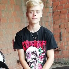 Платоша, 19, Пустошка