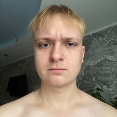 Миша, 21, Гаврилов-Ям