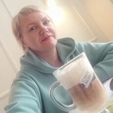 Владислава, 47, Катайск