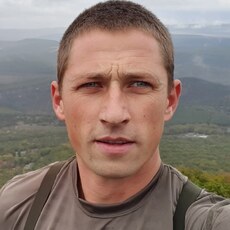 Лёня, 36, Короча