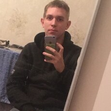 Николай, 21, Новомосковск