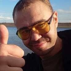 Роман, 37, Иркутск