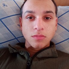Эмиль, 20, Грязовец