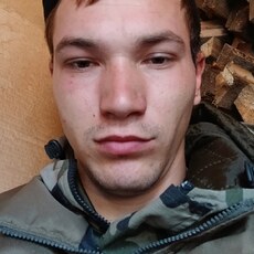 Игорь, 24, Спасск