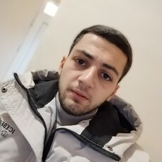 Виктор, 22, Ак-Довурак