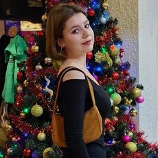 Наталья, 19, Среднеколымск