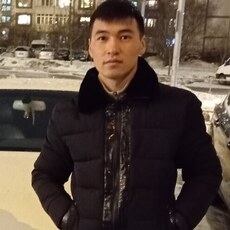 Богдан, 24, Комсомольск