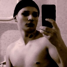 Елисей, 20, Суровикино