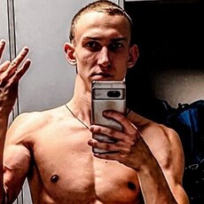 Юра, 20, Гвардейск