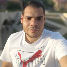 Георгий, 28, Коряжма