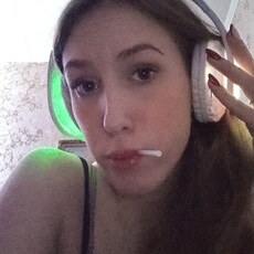 Варя, 20, Майский