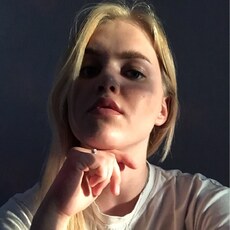 Ксения, 19, Санкт-Петербург