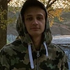 Даня, 25, Дубовка
