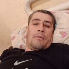 Лёва, 38, Новоульяновск